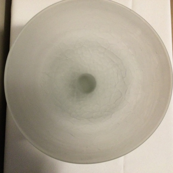 Frosted glass pedestal dish - Picture 2 of 2